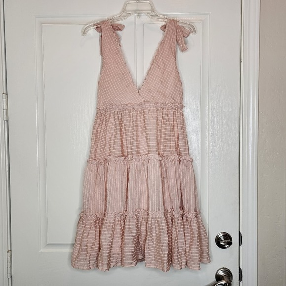 Lulu's blush pink tie strap tiered babydoll dress, small, NWT - Picture 4 of 10